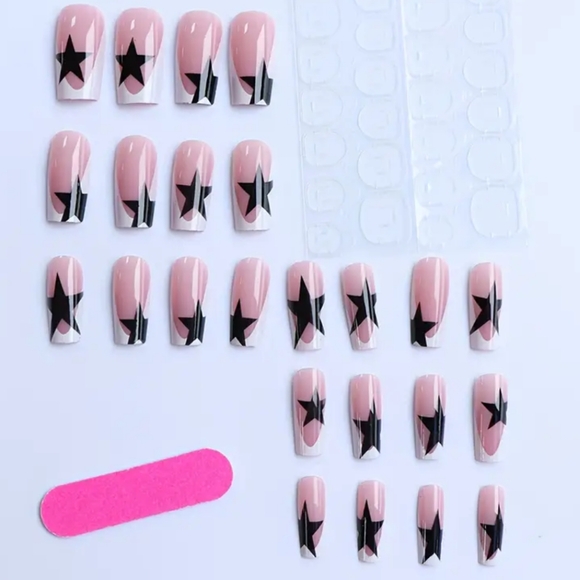 84) NWT Press-On Nails - Picture 2 of 4